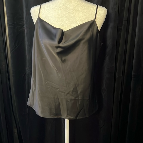 Banana Republic Sz Large Black Camisole. NWOT - Picture 2 of 6